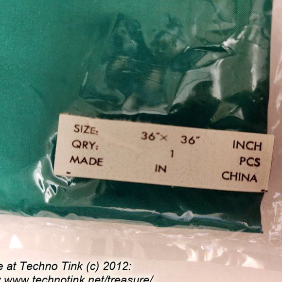 Premium Silks 36 " (Green) by Magic by Gosh - Picture 3 of 9